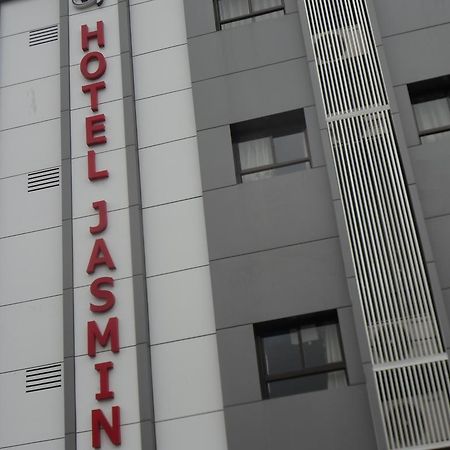 Hotel Jasmine アーメダバード エクステリア 写真