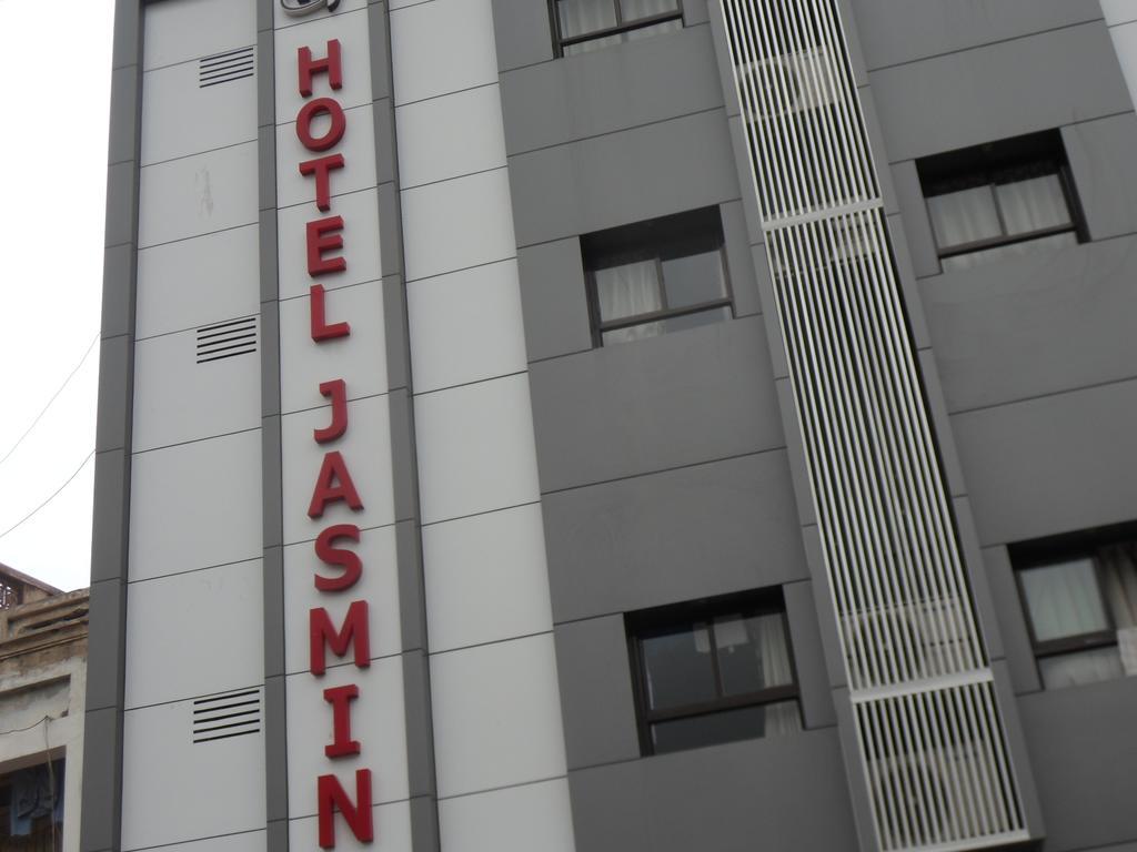 Hotel Jasmine アーメダバード エクステリア 写真