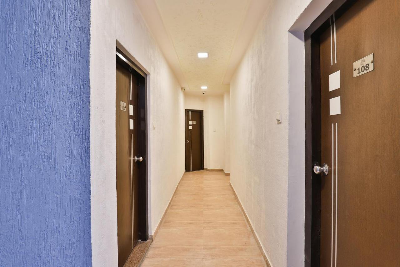 Hotel Jasmine アーメダバード エクステリア 写真
